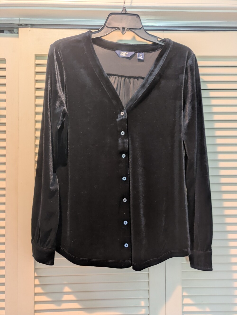 Land's End Black Velvet Button-Front Women's Shirt Blouse Medium NWOT